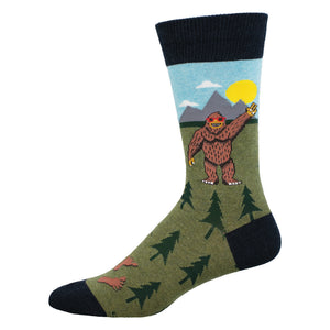 Men's Peace Out Bigfoot Socks